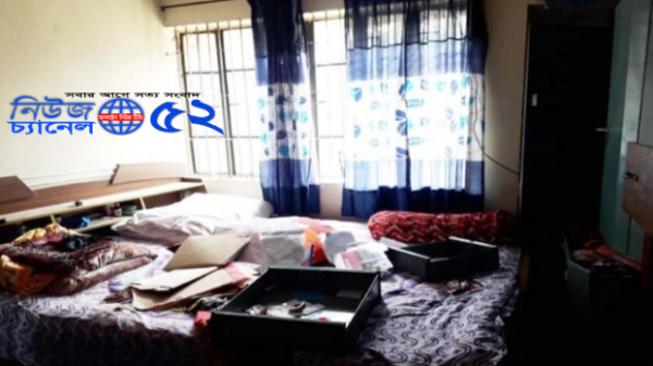 দিনে দুপুরে দূধর্ষ চুরি,দুর্গাপুর স্বাস্থ্য কমপ্লেক্সের আবাসিক ভবনে !